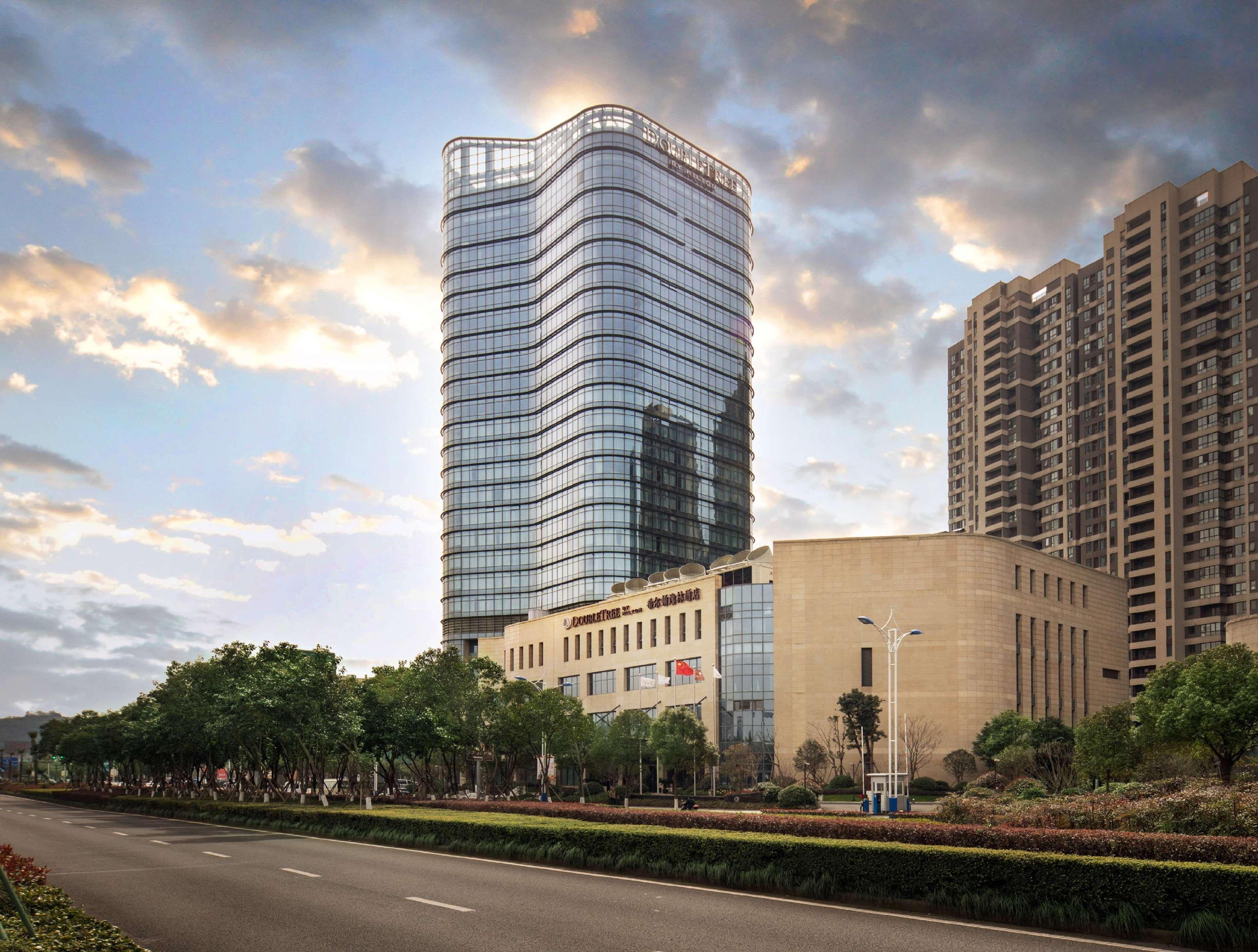 Doubletree By Hilton Ningbo Beilun Hotel Eksteriør billede