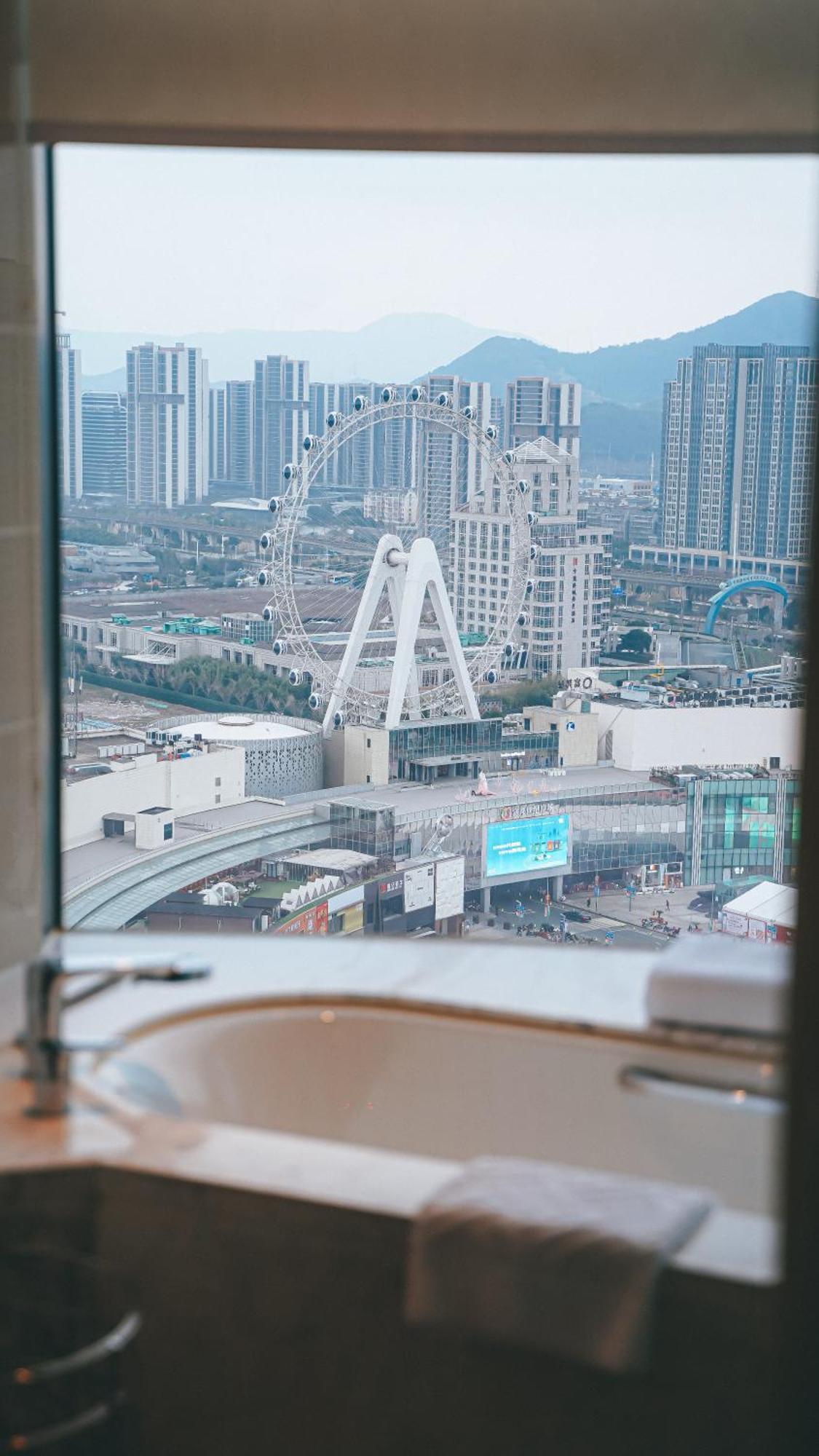 Doubletree By Hilton Ningbo Beilun Hotel Eksteriør billede