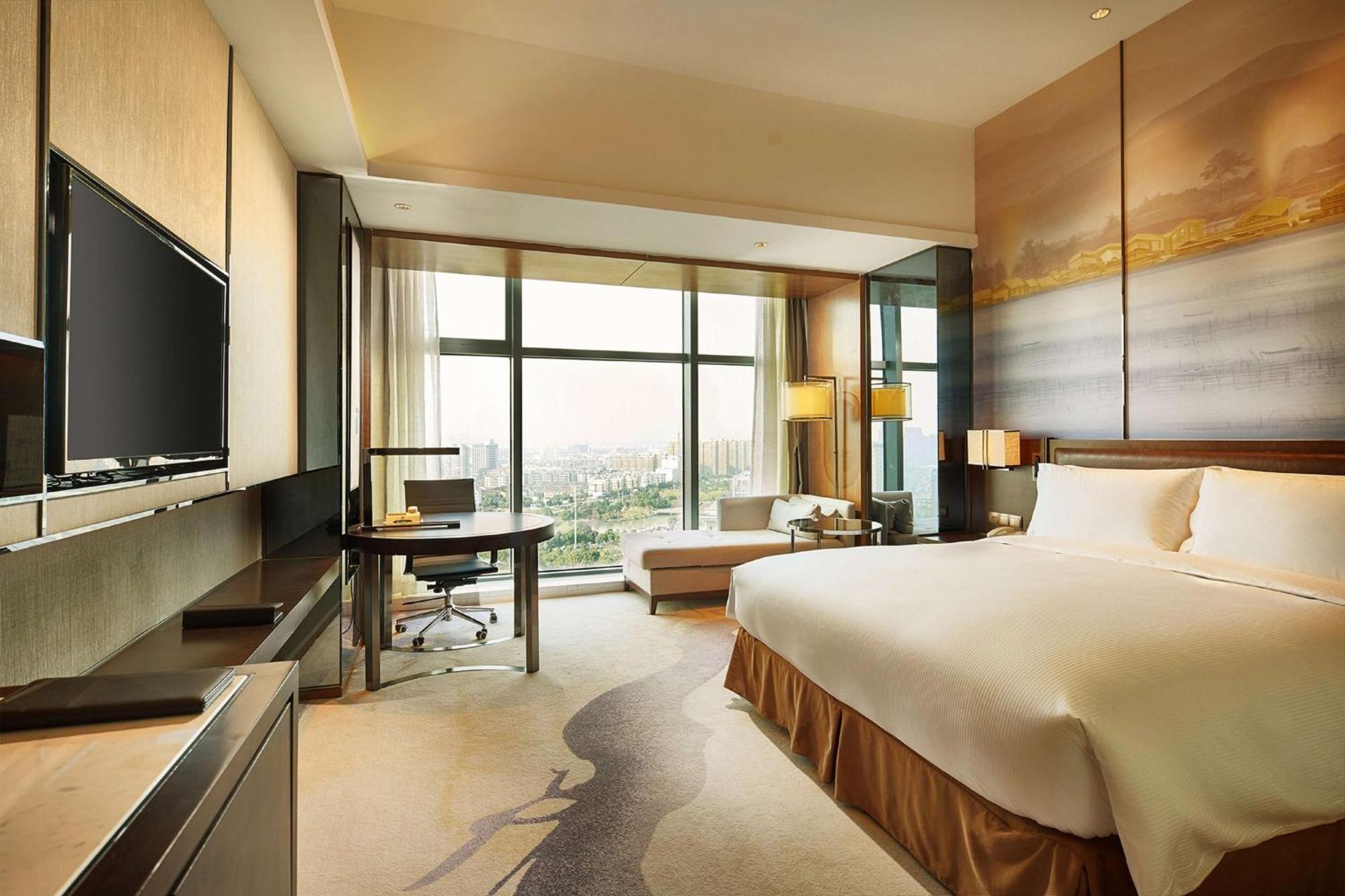 Doubletree By Hilton Ningbo Beilun Hotel Eksteriør billede